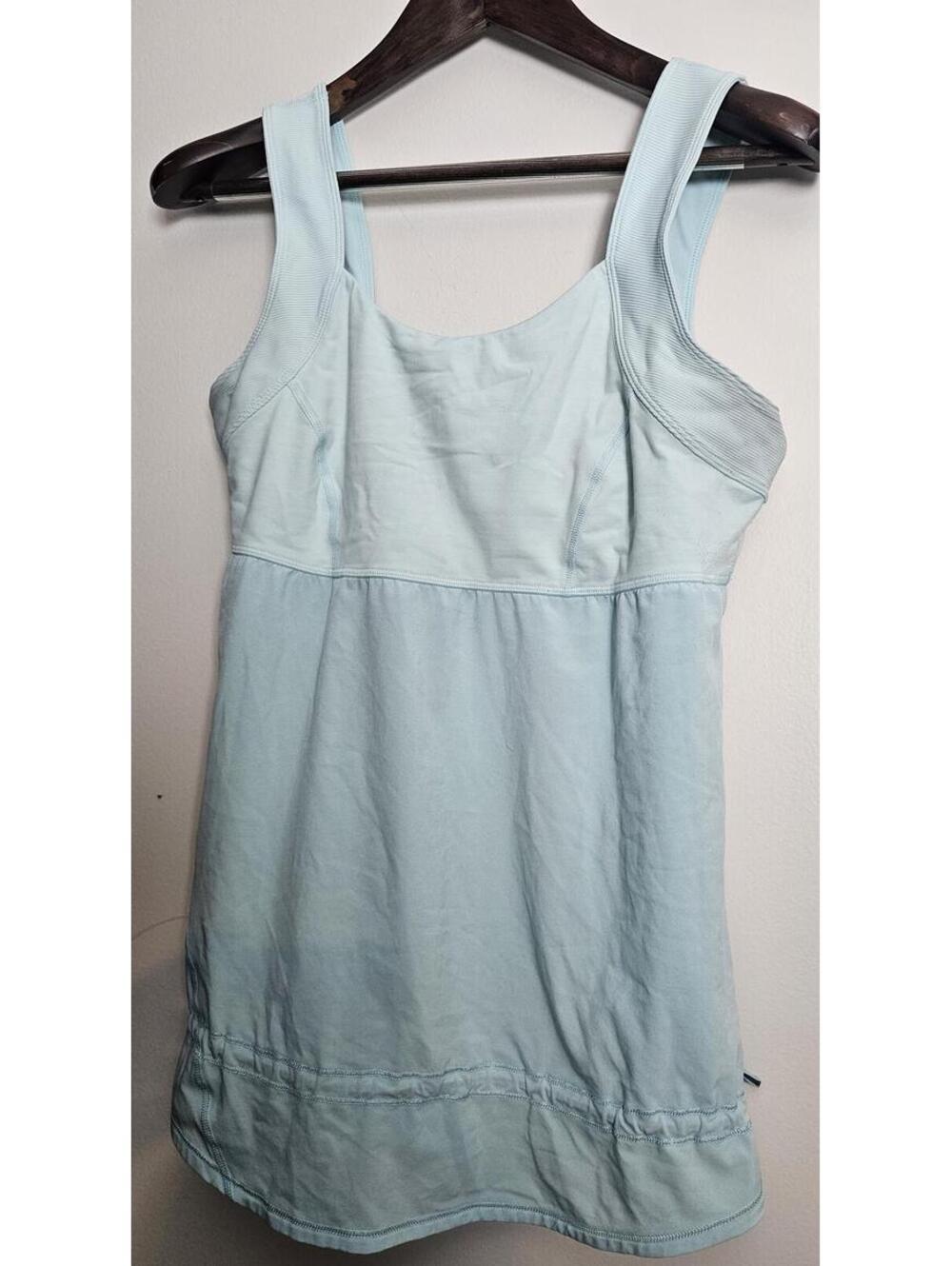 Lululemon Shirt Blue Womens Size 10 Yoga